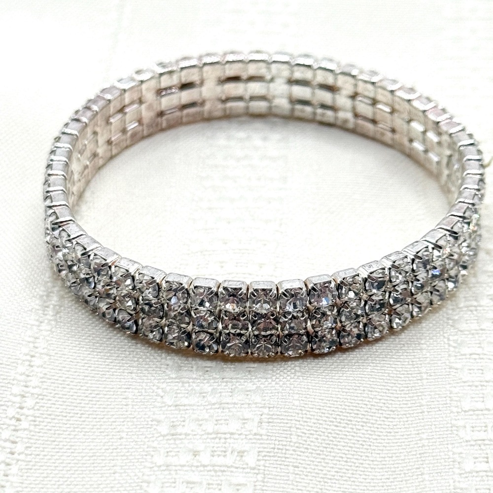 Vintage Crystal Rhinestone 1950s 1960s Multi Row Statement Stretch Bracelet 6"